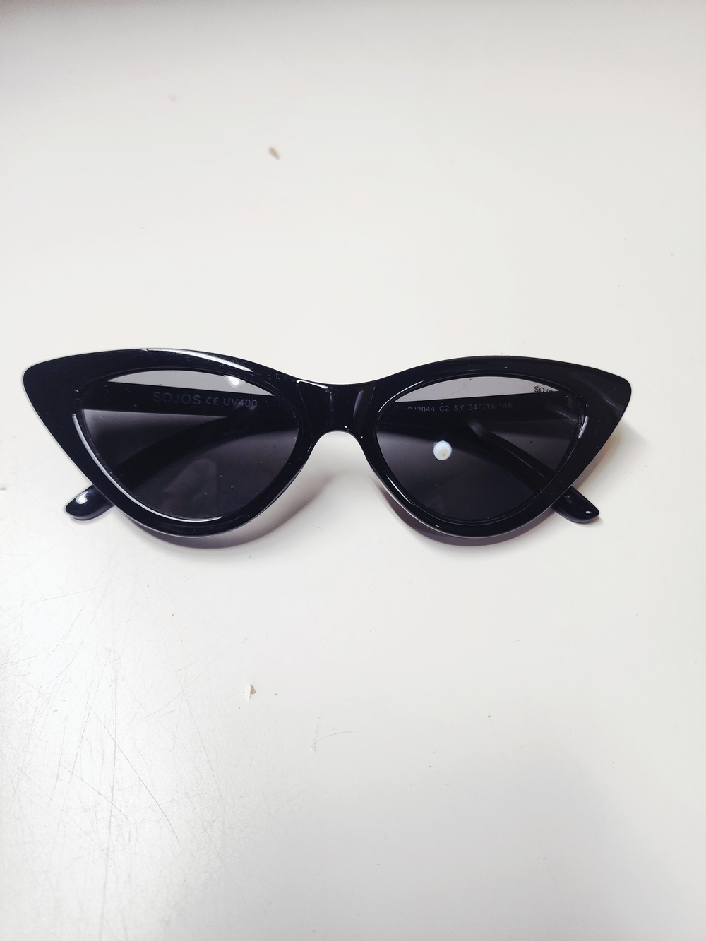 Sojos Black Cat-Eye Sunglasses - Sleek Women's Accessory